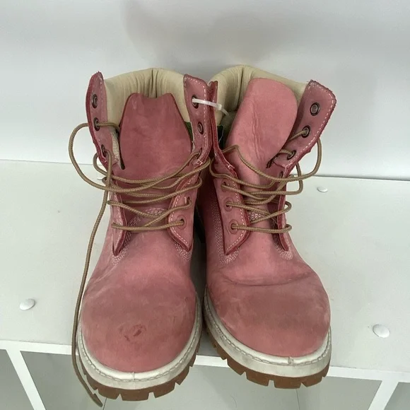 Timberland Pink Boots with Cream Collar - Picture 3 of 5